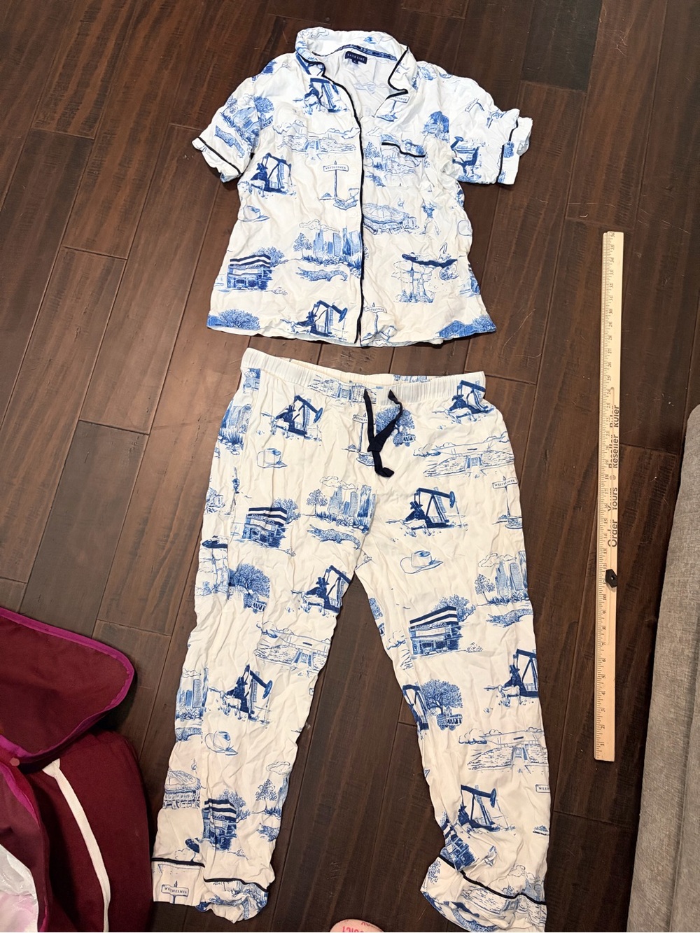 Katie Kime toile pajama set cityscape print - Picture 2 of 9